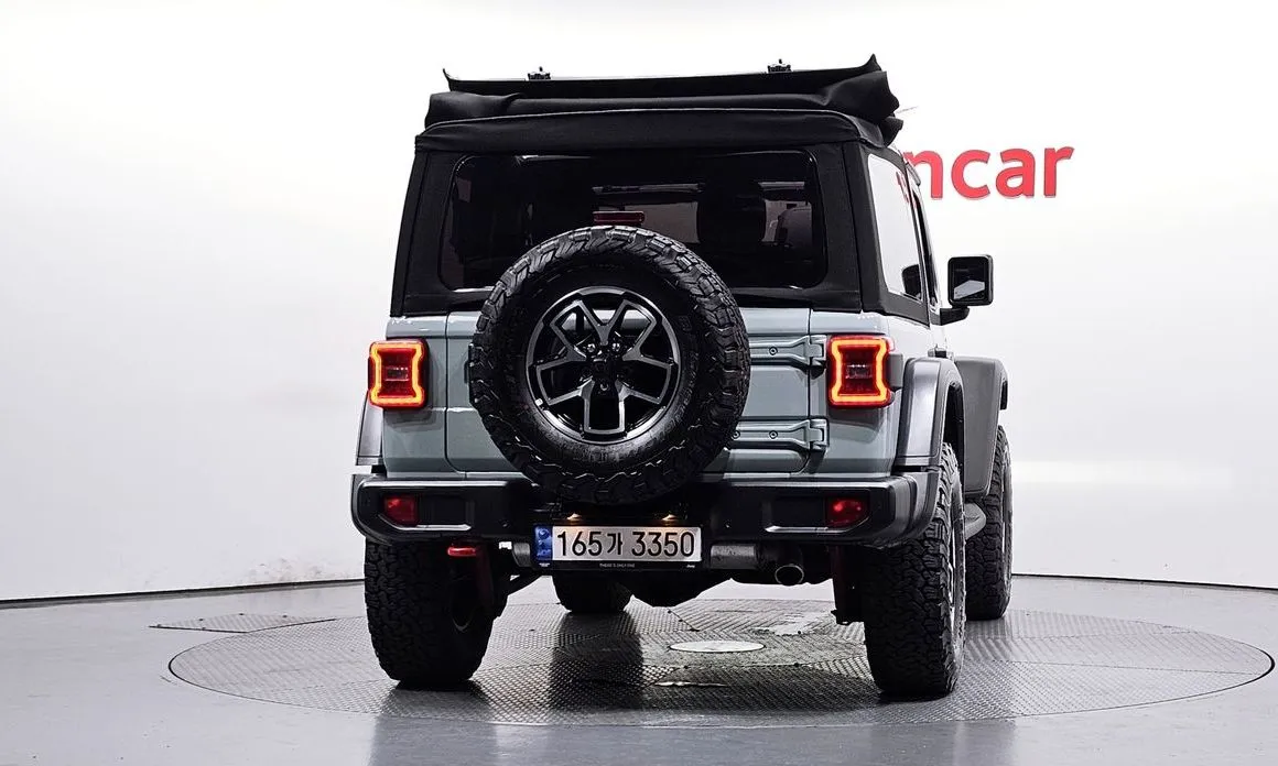 Jeep Wrangler 2024 из KR, фото 9