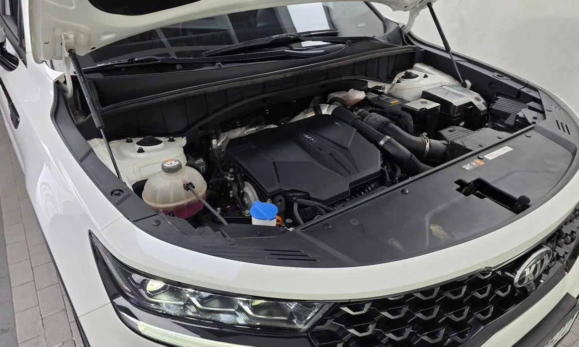 Kia Sorento — фото 10