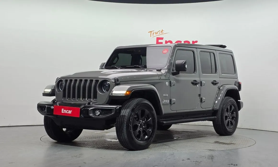 Jeep Wrangler — фото 1