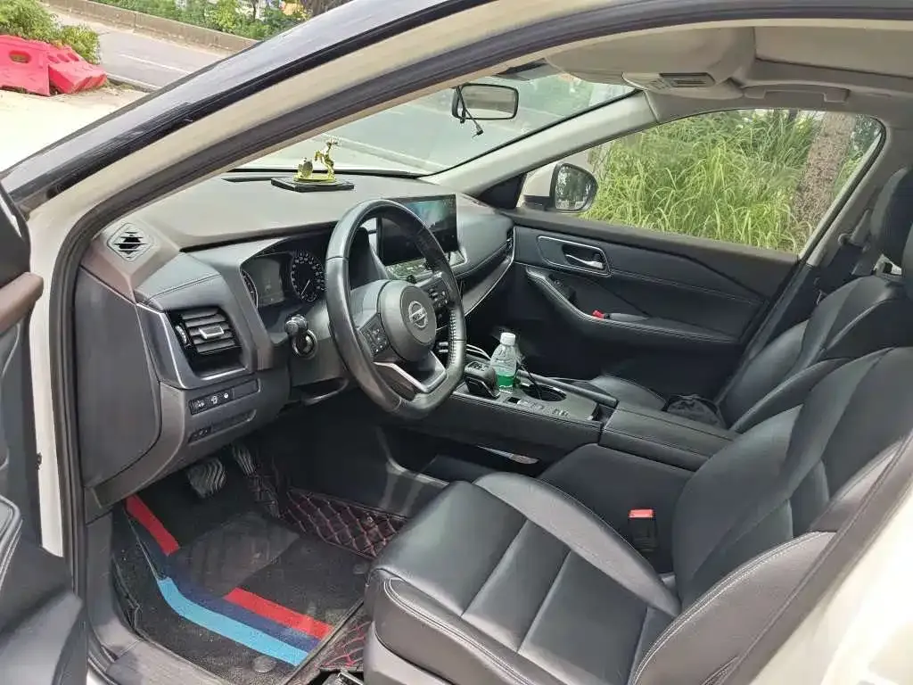 Nissan X-Trail — фото 4