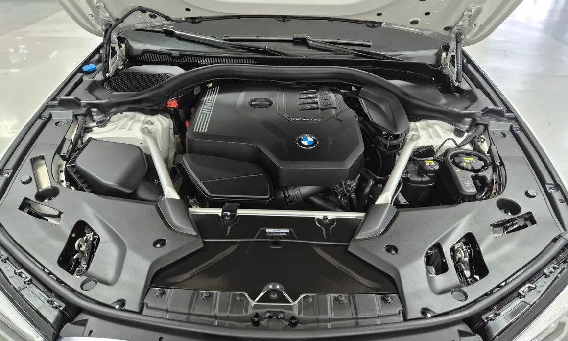 BMW 5-Series 2022 из KR, фото 6