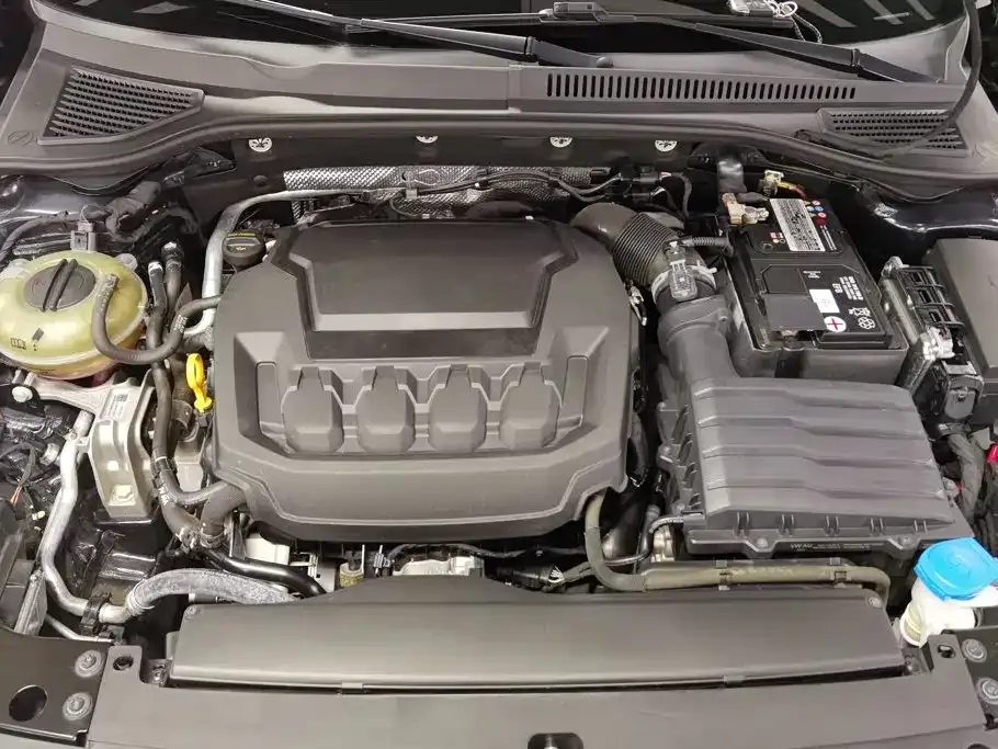 Volkswagen Passat — фото 7
