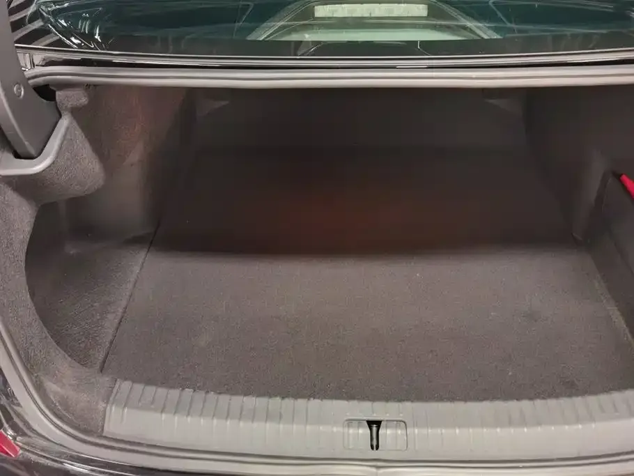 Volkswagen Passat — фото 3