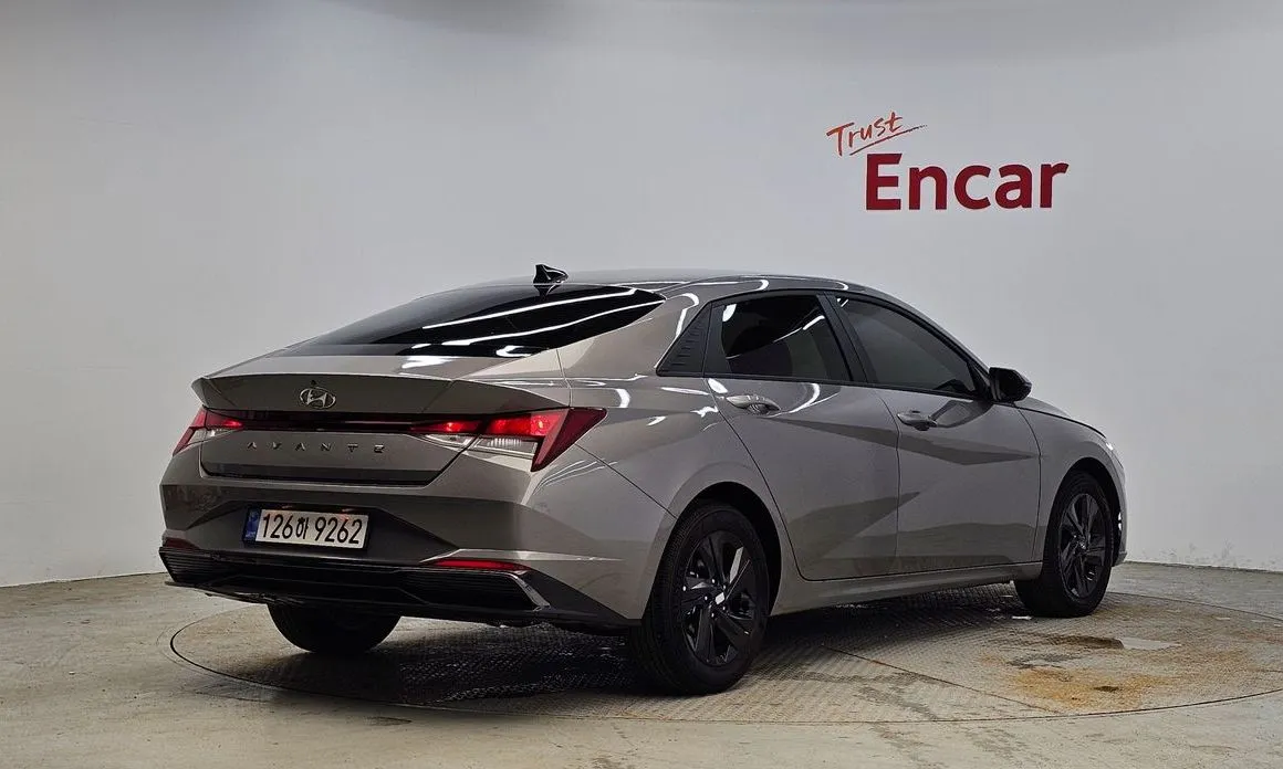 Hyundai AVANTE — фото 4