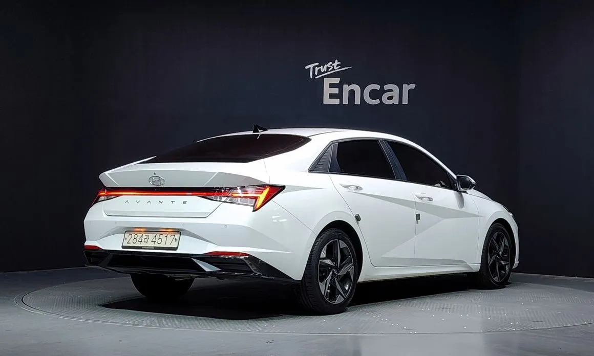 Hyundai AVANTE — фото 5