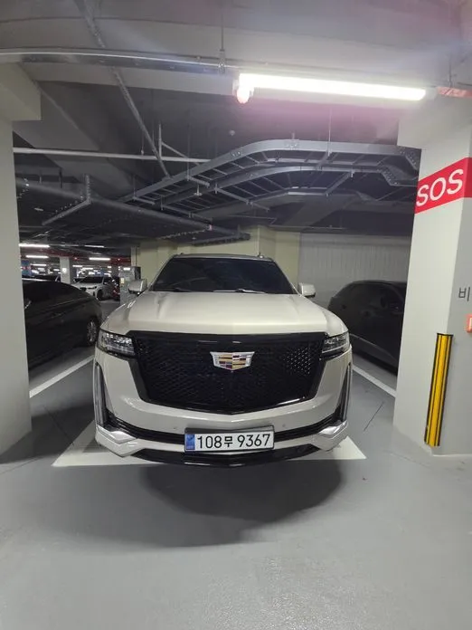 Cadillac Escalade 2021 из KR, фото 3