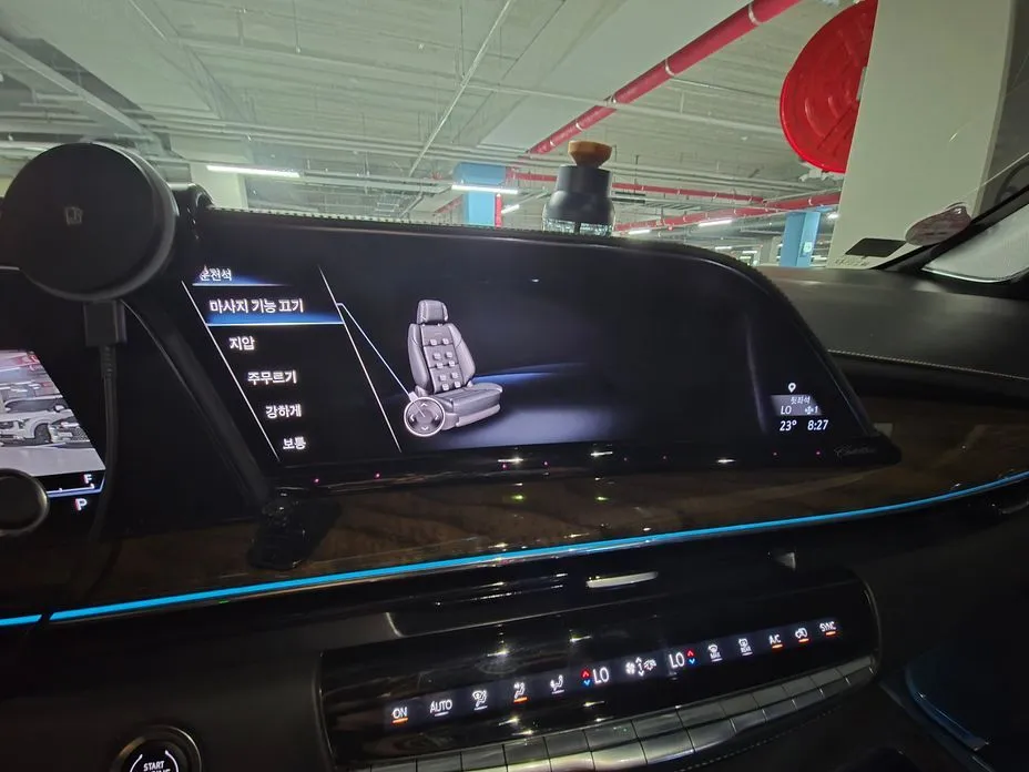 Cadillac Escalade 2021 из KR, фото 9