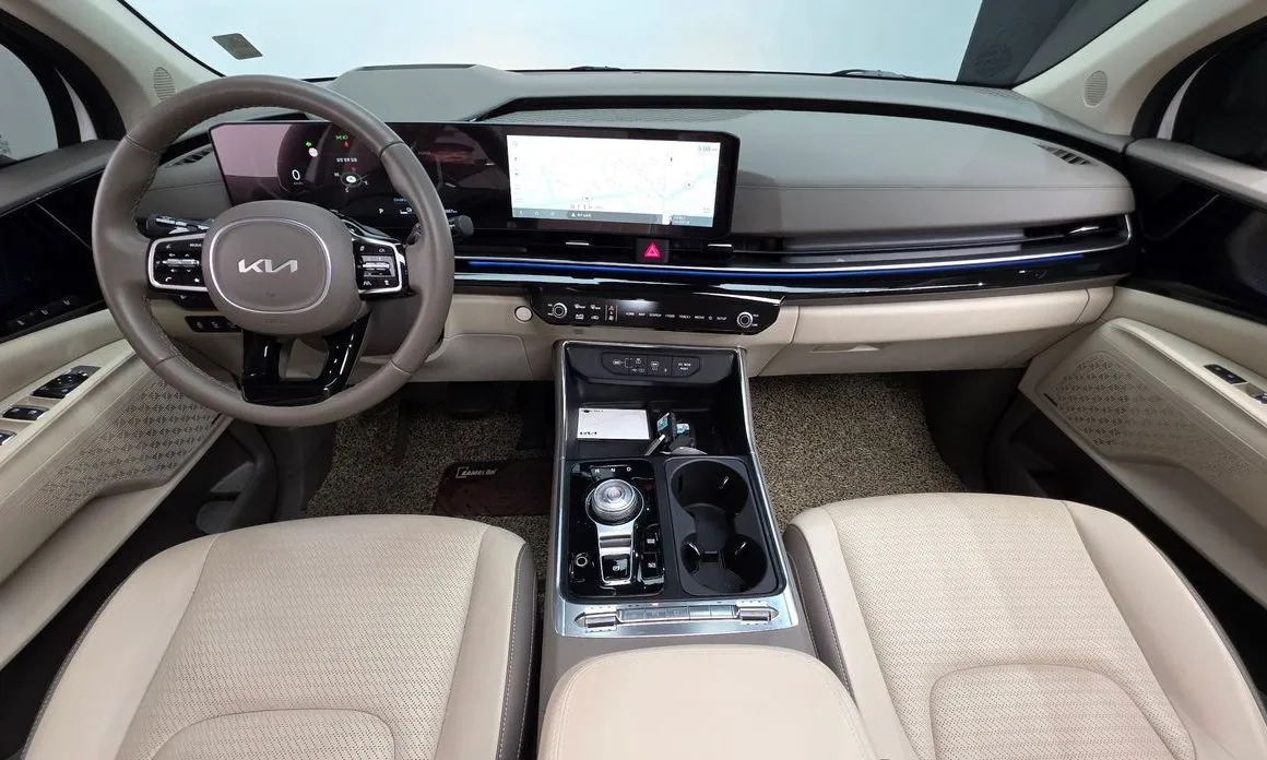 Kia Carnival — фото 2