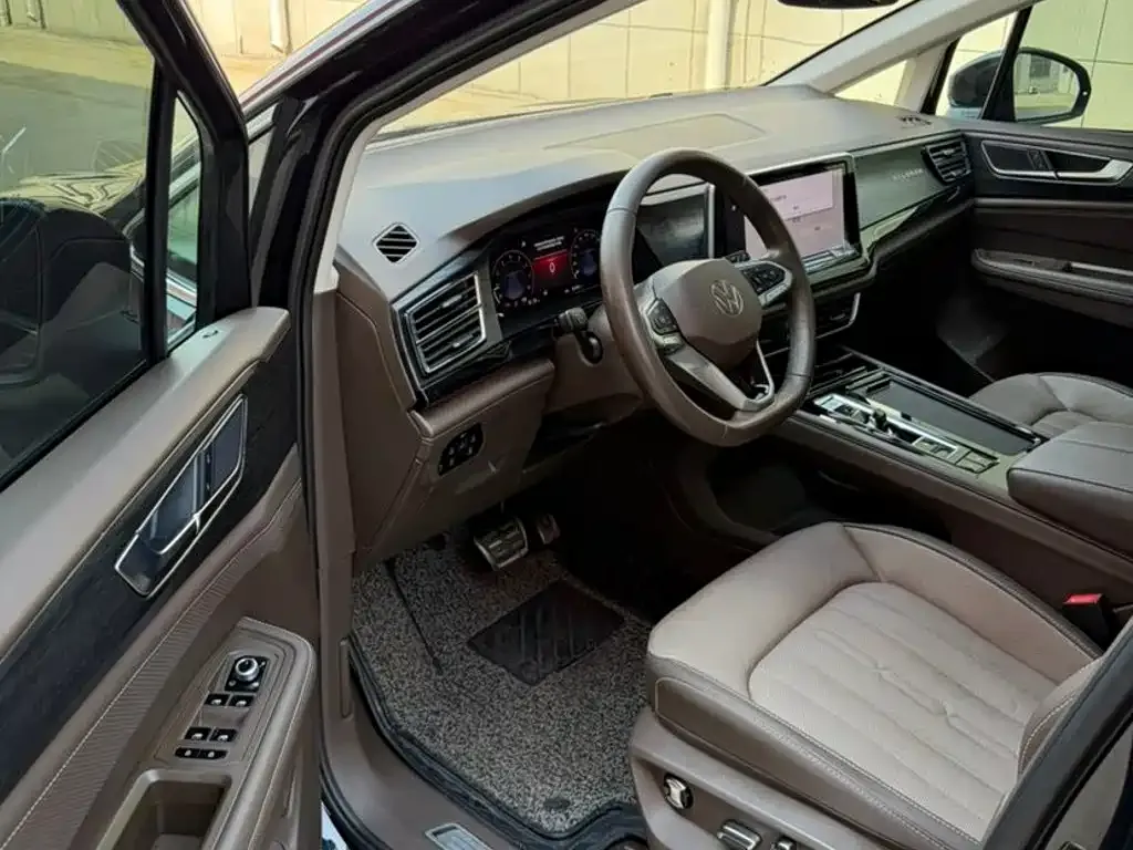 Volkswagen Viloran 2024 из CN, фото 7