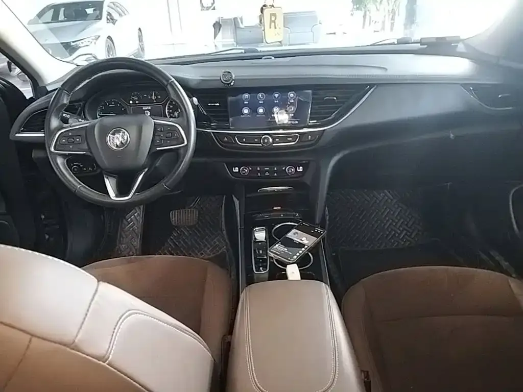 Buick Regal — фото 8