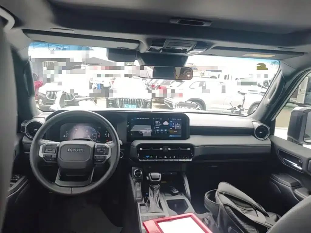 Toyota Prado 2024 из CN, фото 6