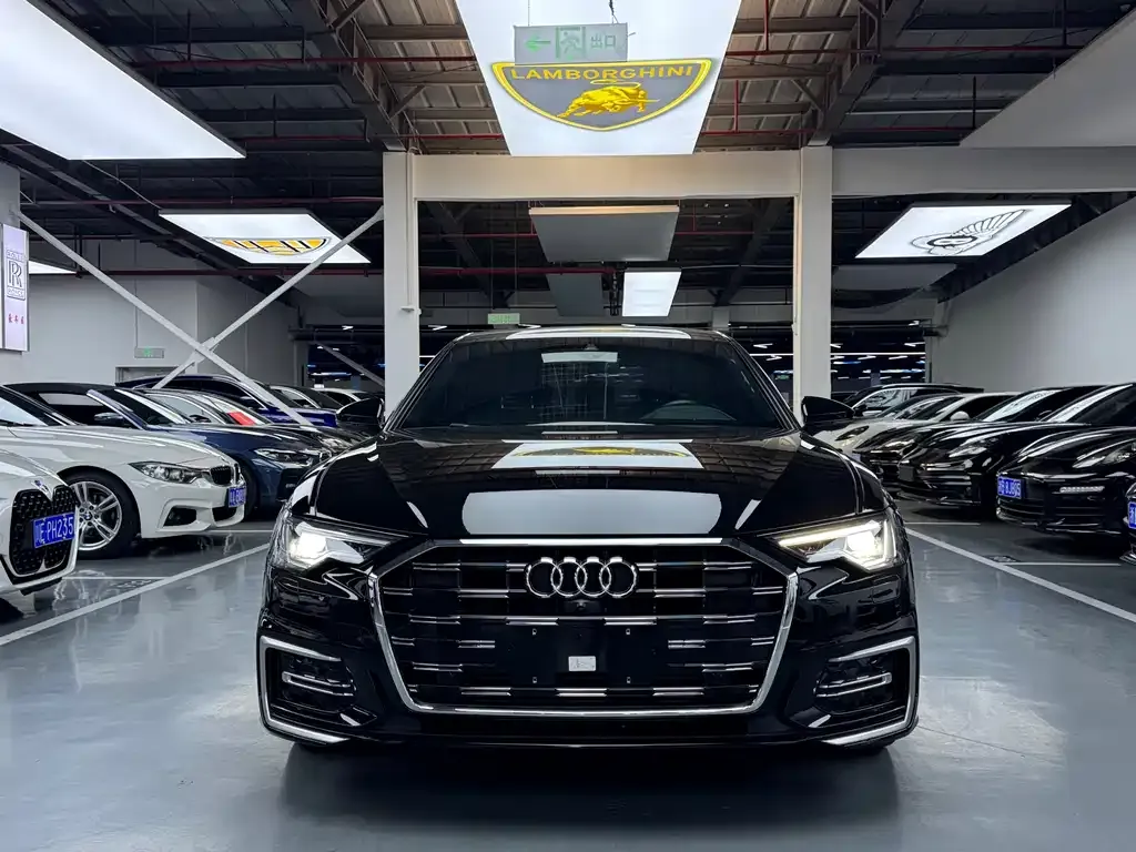 Audi A6L 2022 из CN, фото 7
