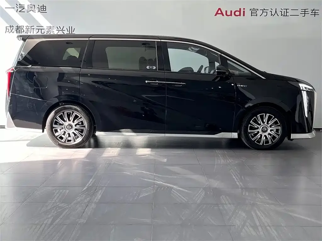 GAC Motor Trumpchi E9 — фото 2