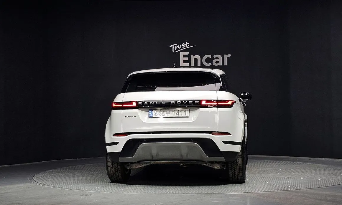 Land Rover Range Rover Evoque — фото 7