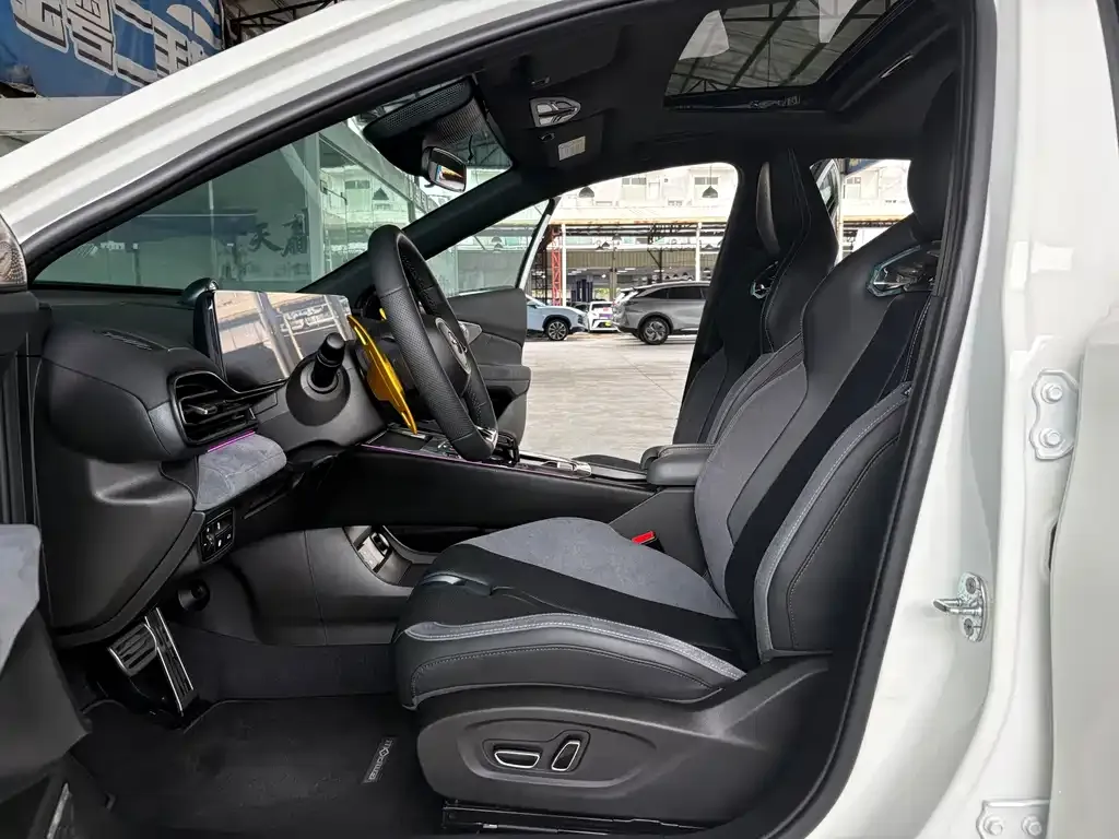 GAC Motor Shadow Leopard — фото 4