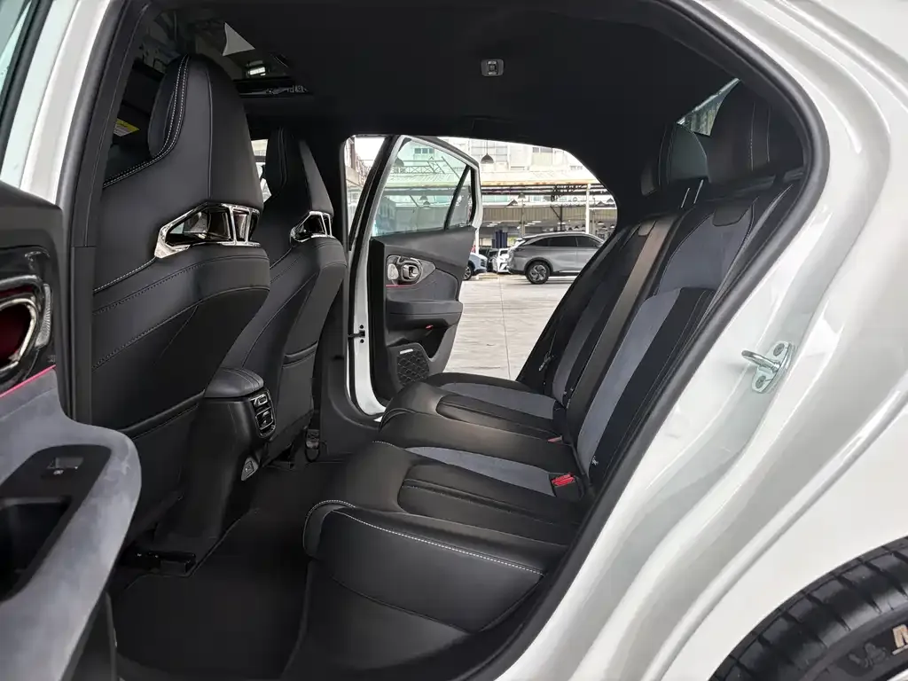 GAC Motor Shadow Leopard — фото 9