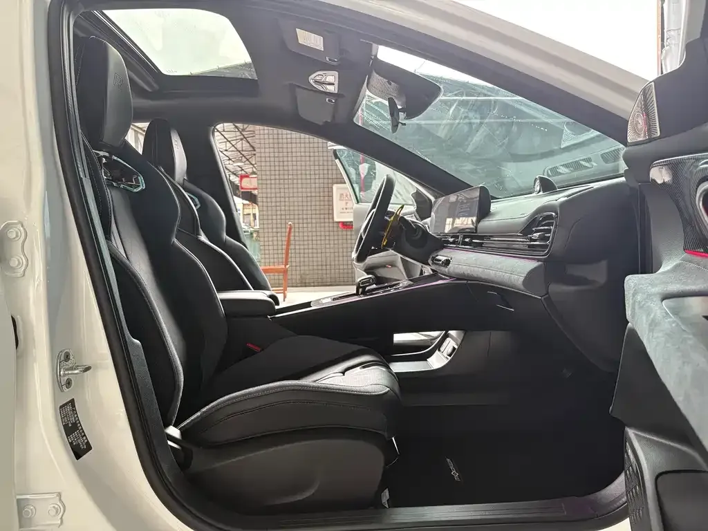 GAC Motor Shadow Leopard — фото 7
