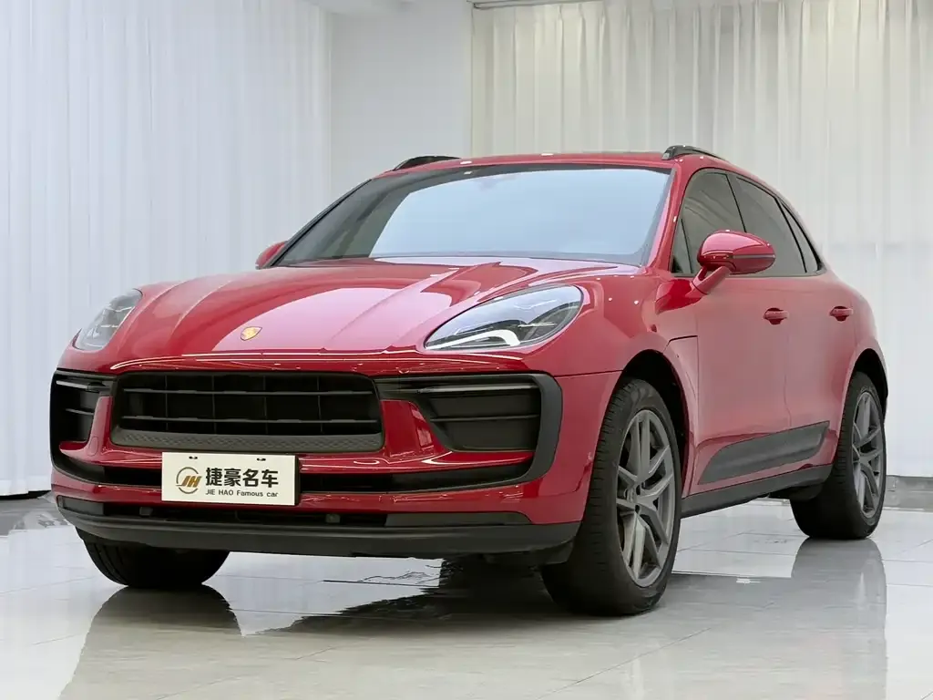 Porsche Macan — фото 1
