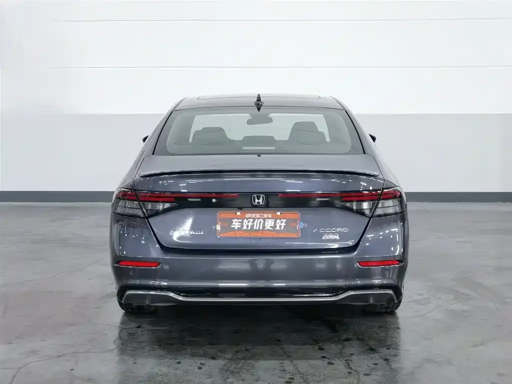 Honda Accord — фото 2