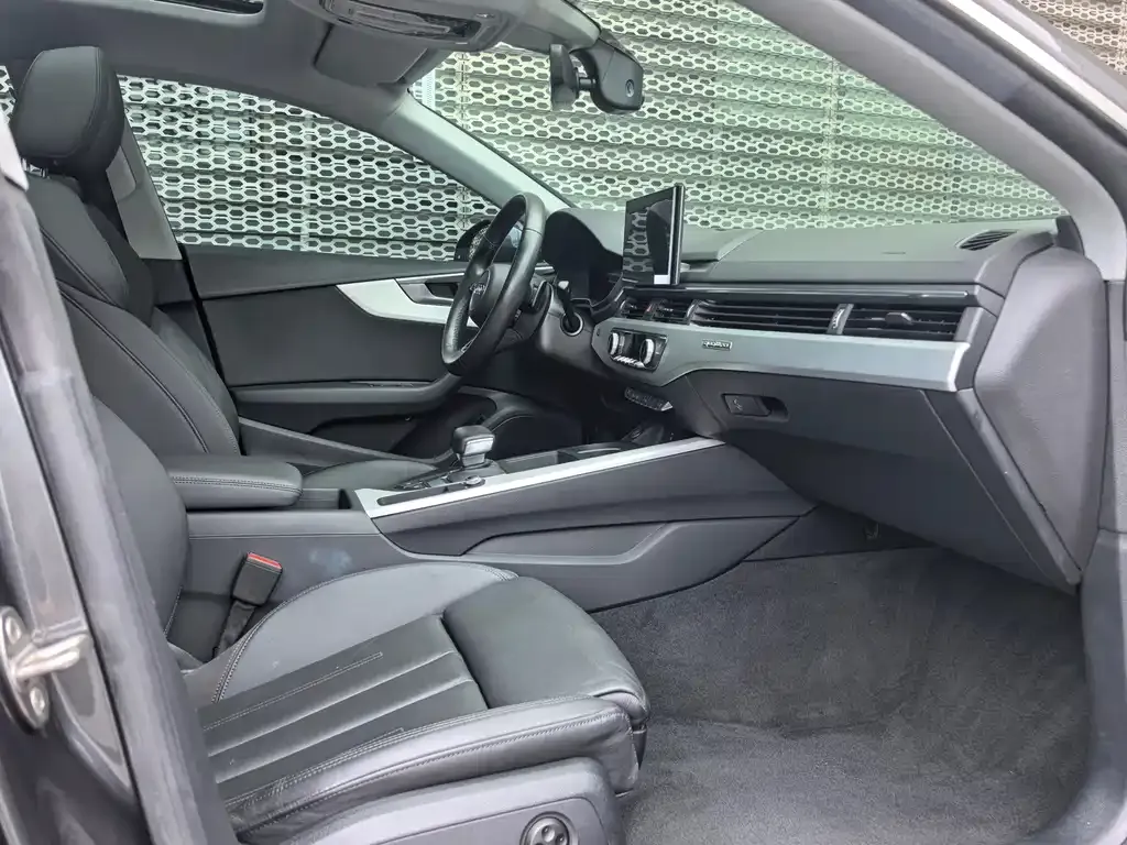 Audi A5 (Import) — фото 3