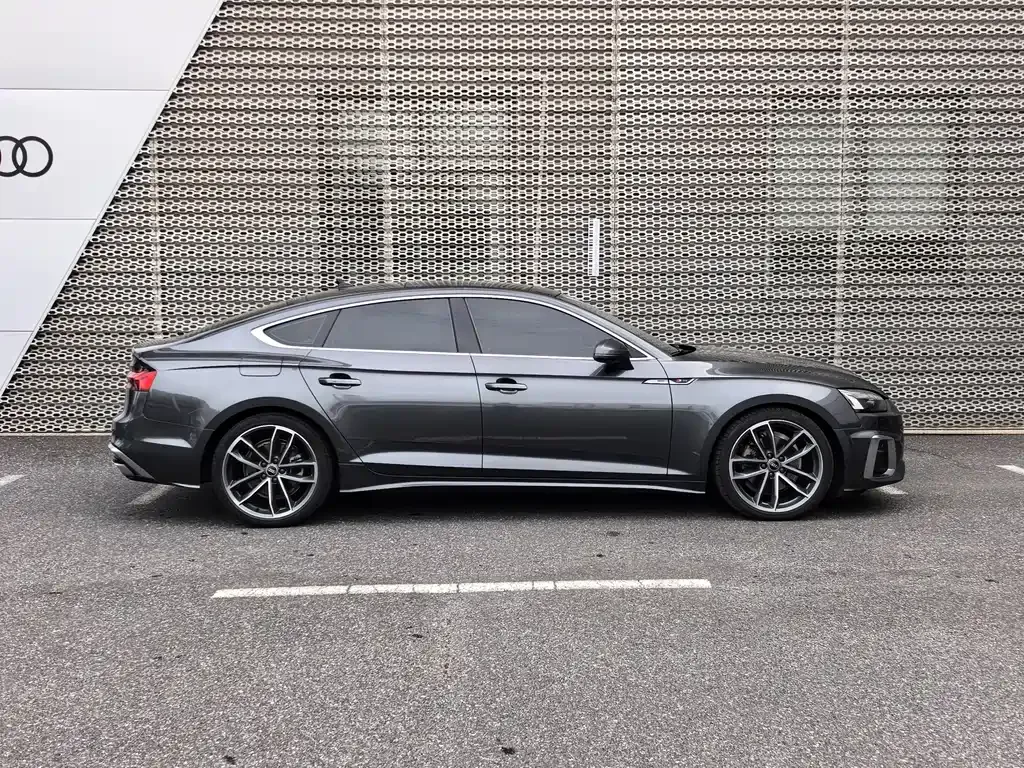 Audi A5 (Import) — фото 10