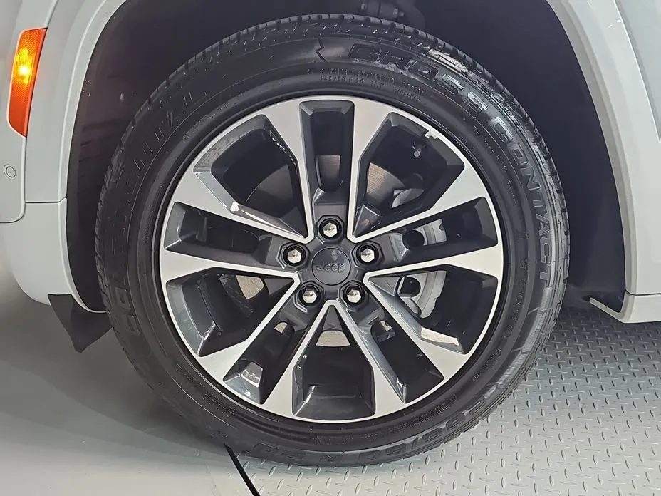 Jeep Cherokee 2022 из KR, фото 5