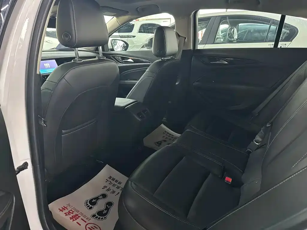 Buick Regal — фото 4