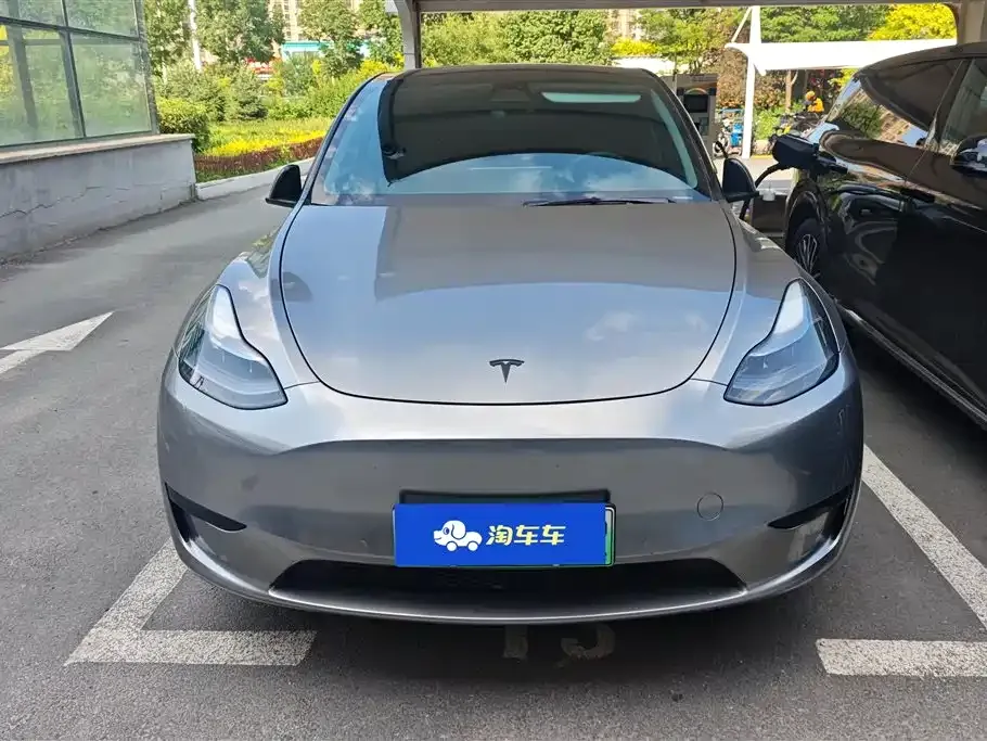 Tesla Model Y — фото 5