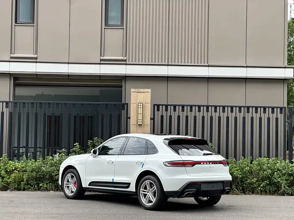 Porsche Macan — фото 6