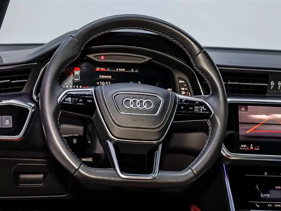 Audi A7L — фото 10