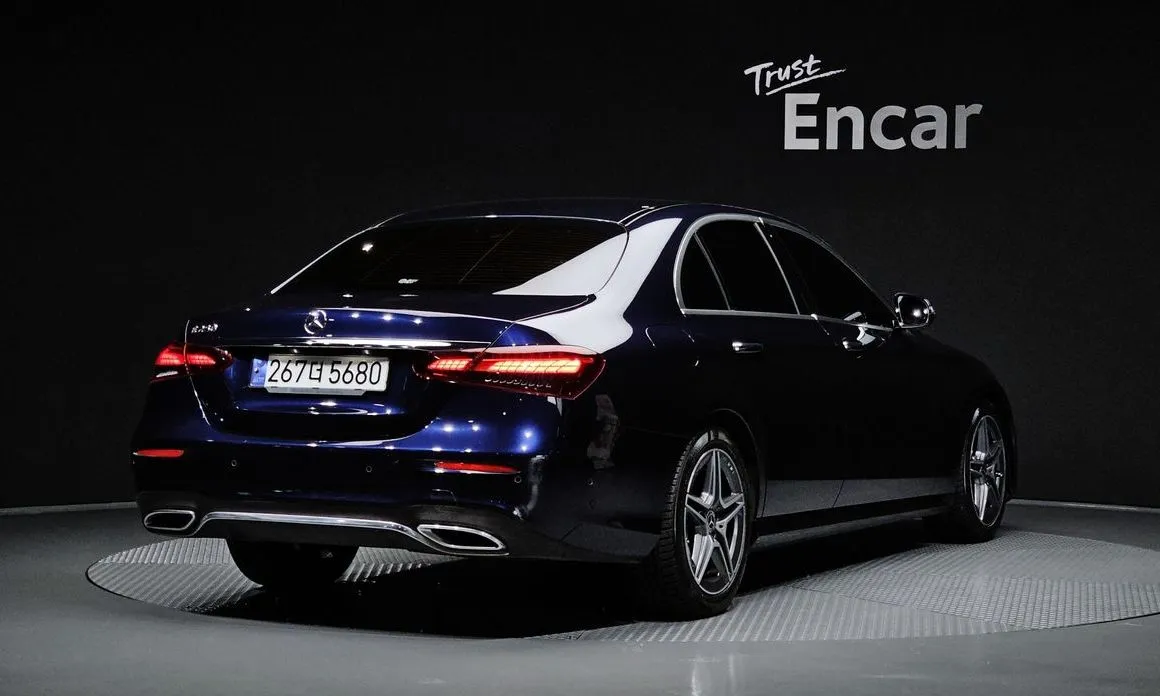 Mercedes-Benz E-Class 2023 из KR, фото 2