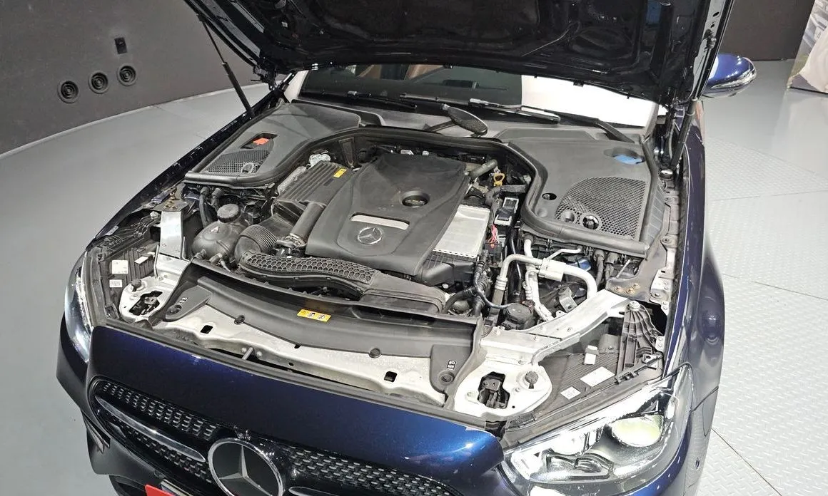 Mercedes-Benz E-Class 2023 из KR, фото 3