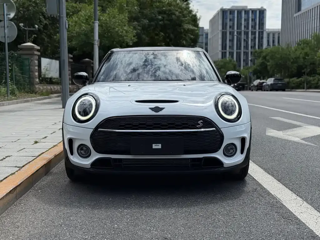 MINI Clubman — фото 10