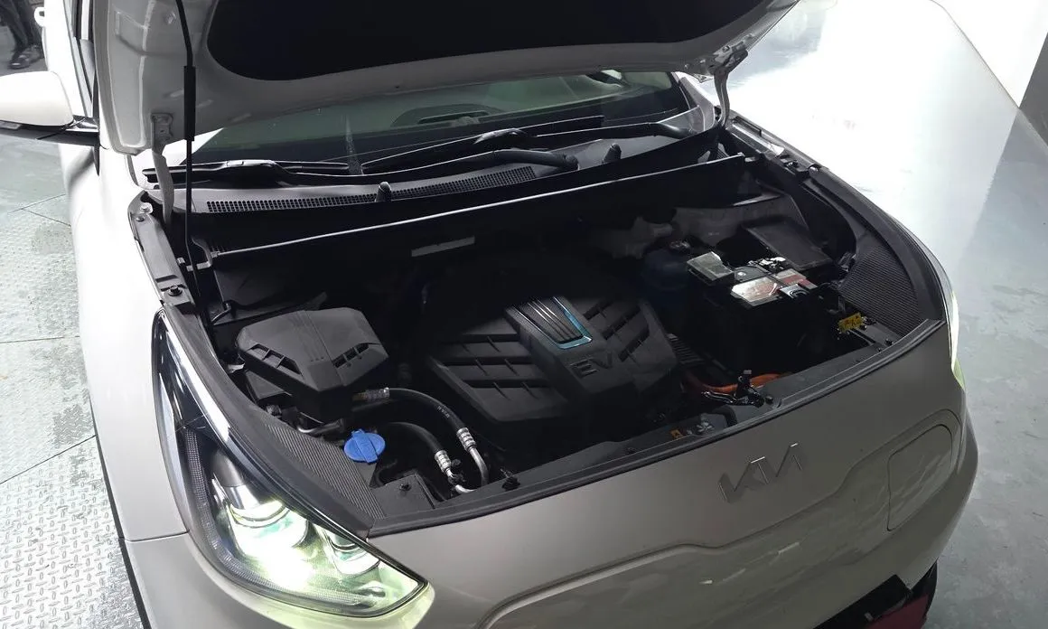 Kia Niro — фото 10