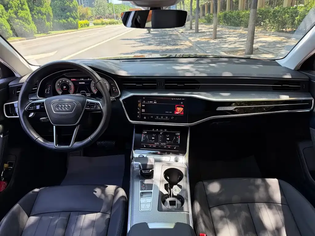 Audi A6 (Import) — фото 9
