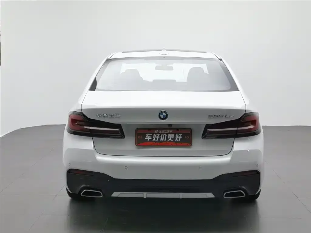 BMW 5 Series New Energy — фото 8