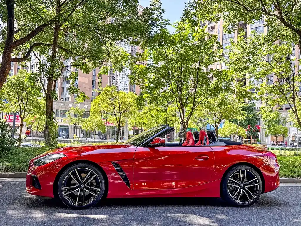 BMW Z4 — фото 7