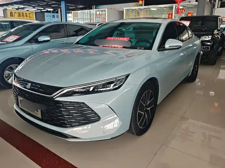 BYD Qin L — фото 1