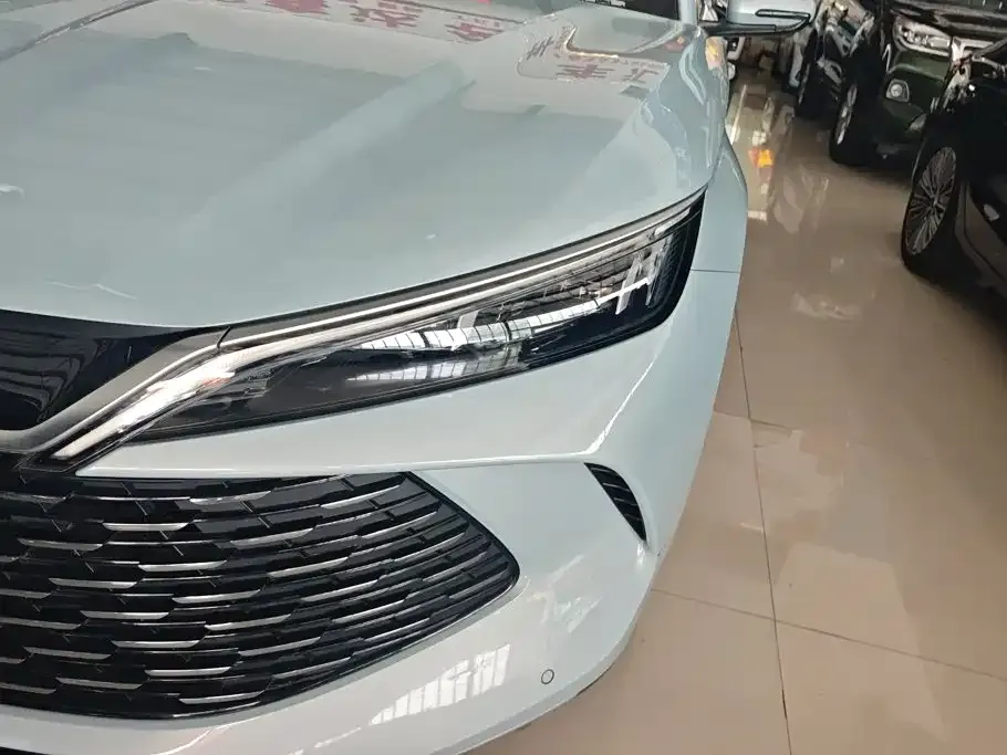 BYD Qin L — фото 8