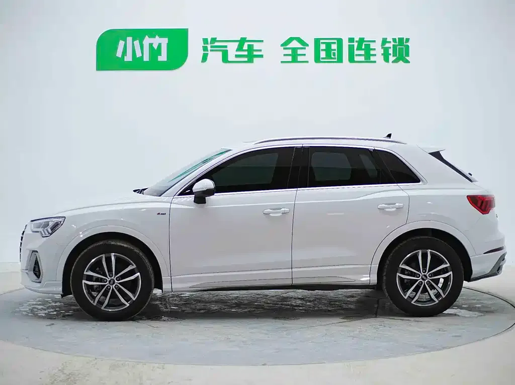 Audi Q3 — фото 3