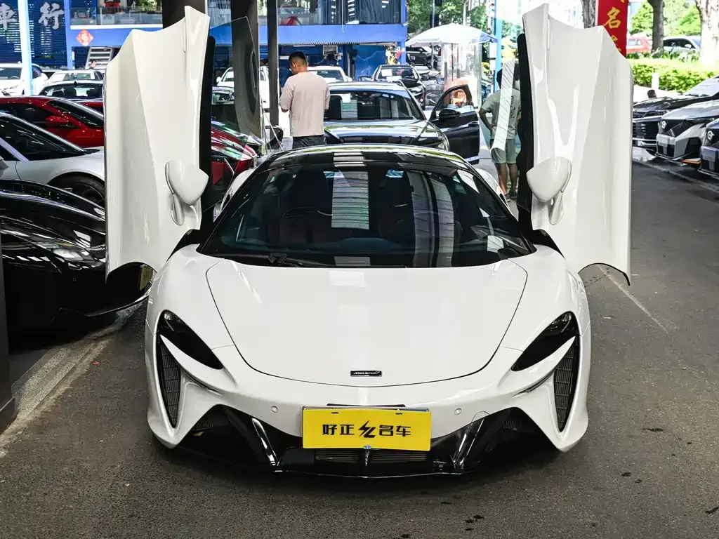 McLaren Artura 2025 из CN, фото 9