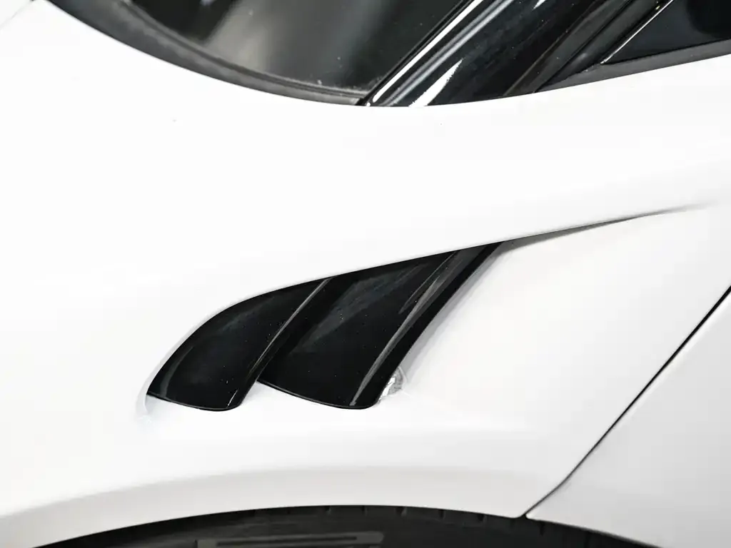 McLaren Artura 2025 из CN, фото 2