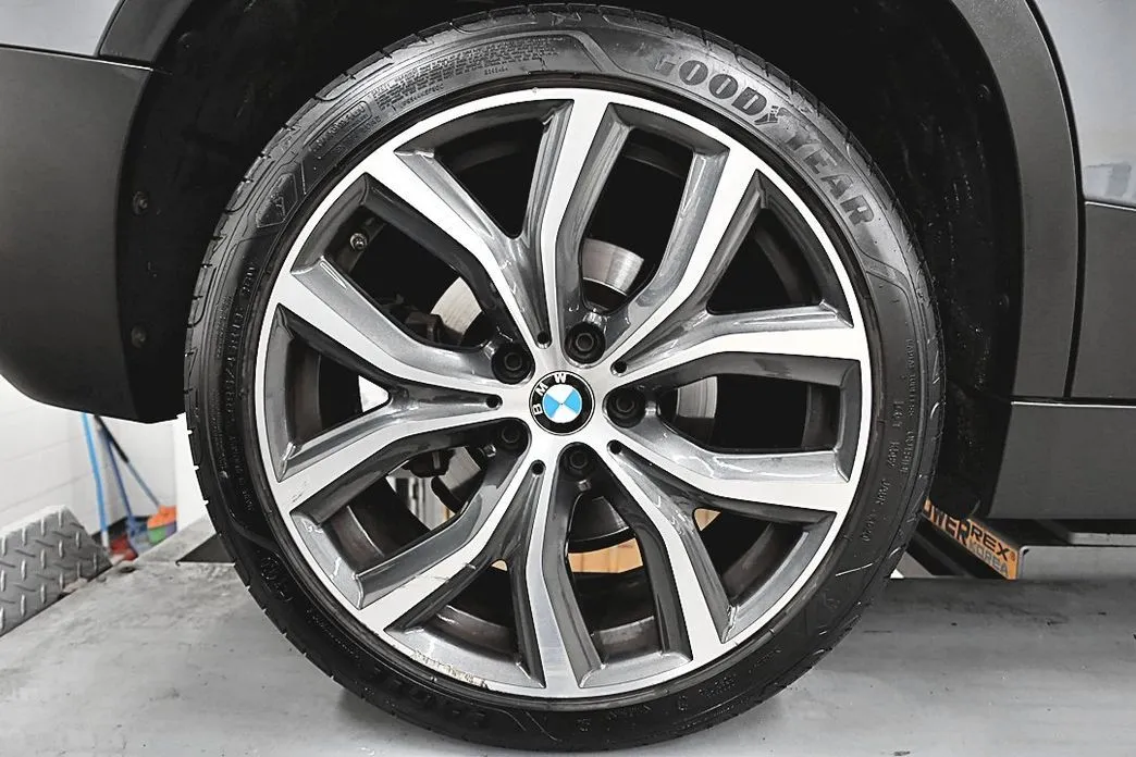 BMW X2 (F39) — фото 9