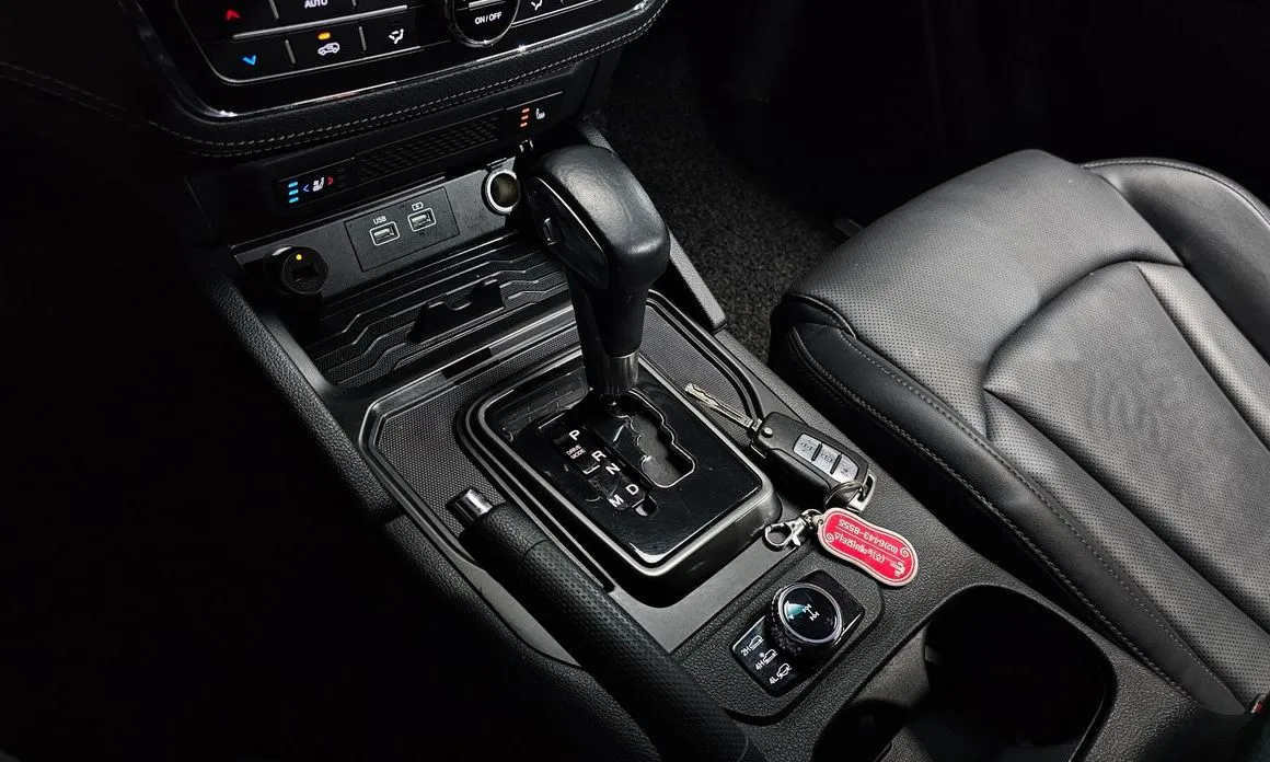 KG Mobility (Ssangyong) Rexton — фото 8