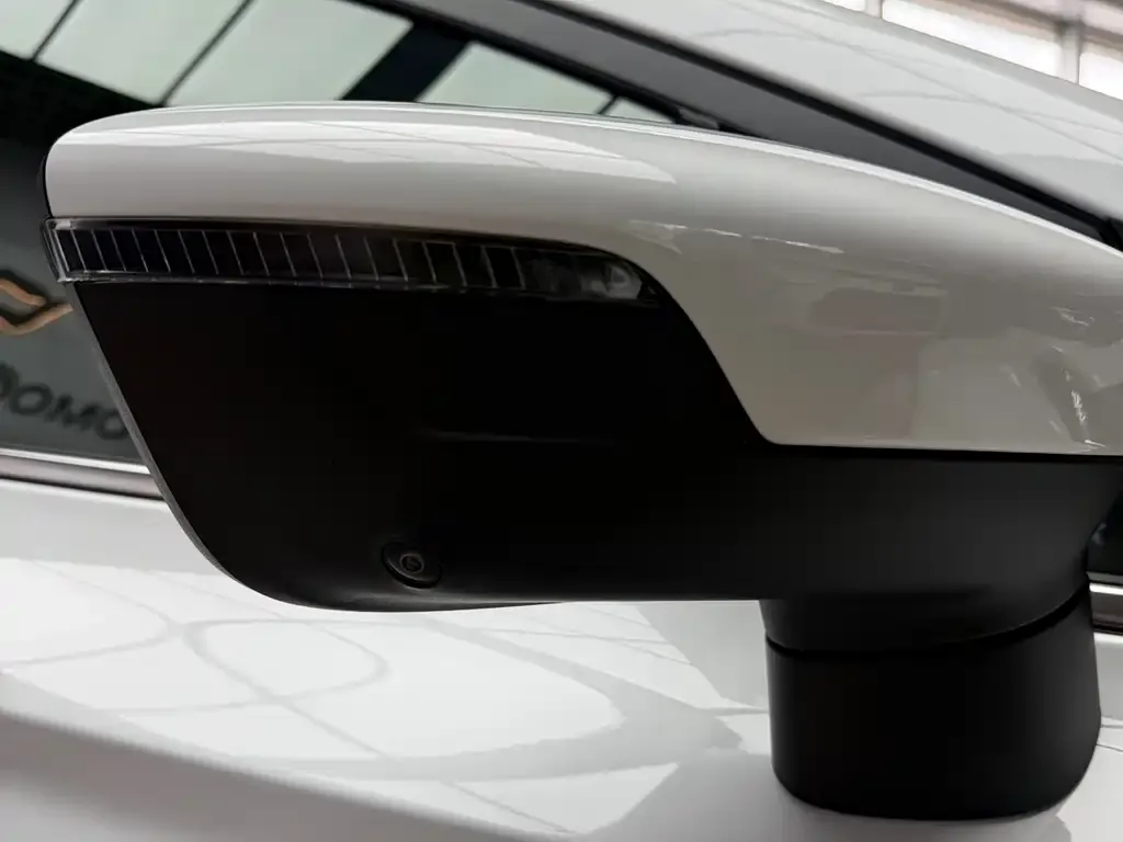 Geely Emgrand S 2022 из CN, фото 2