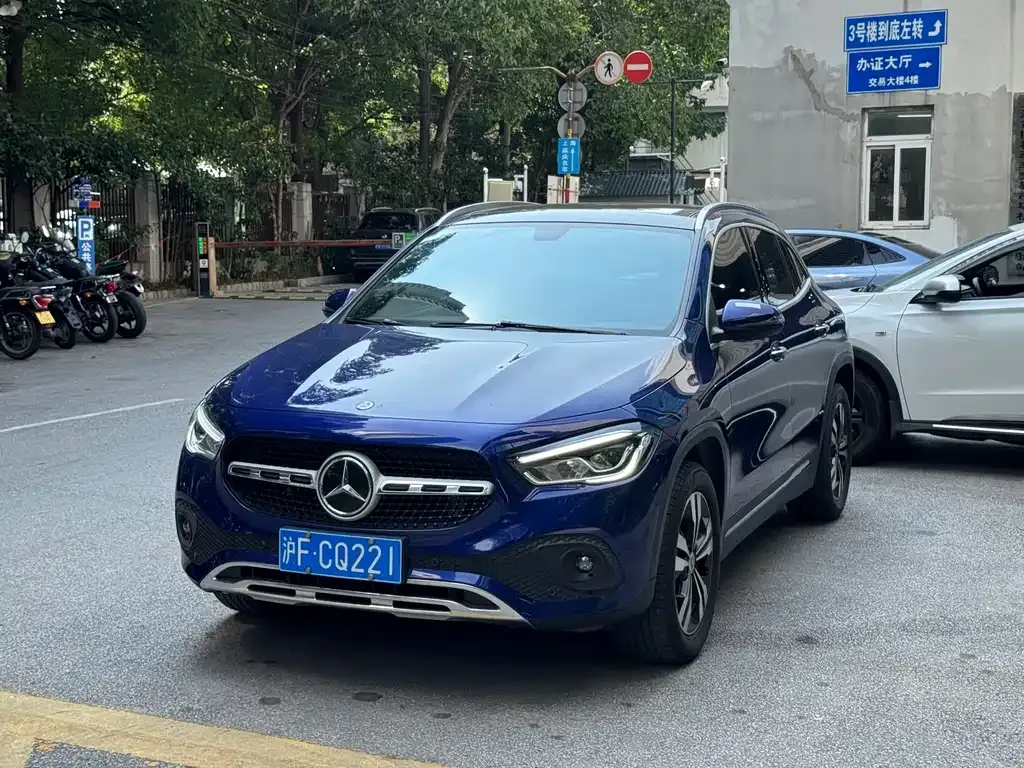 Mercedes-Benz GLA — фото 9