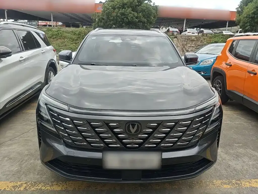 Changan CS75PLUS — фото 8