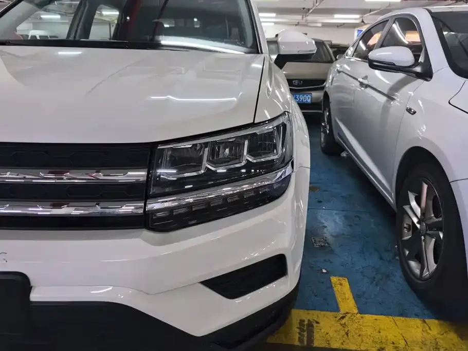 Volkswagen Tharu 2022 из CN, фото 3