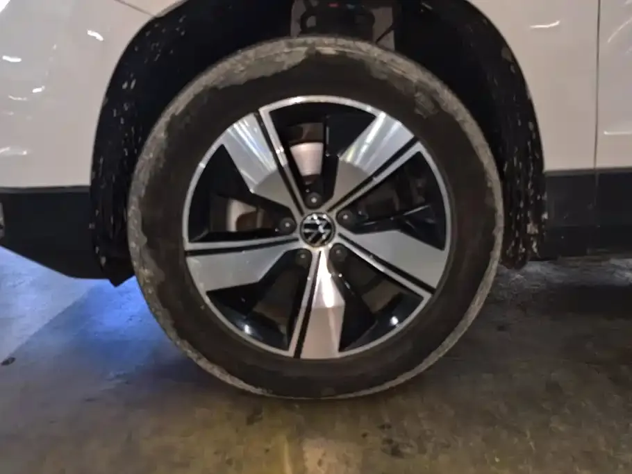 Volkswagen Tharu 2022 из CN, фото 9