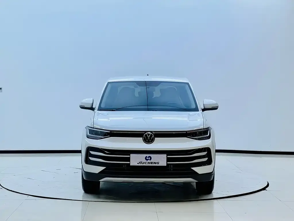 Volkswagen Tharu — фото 5